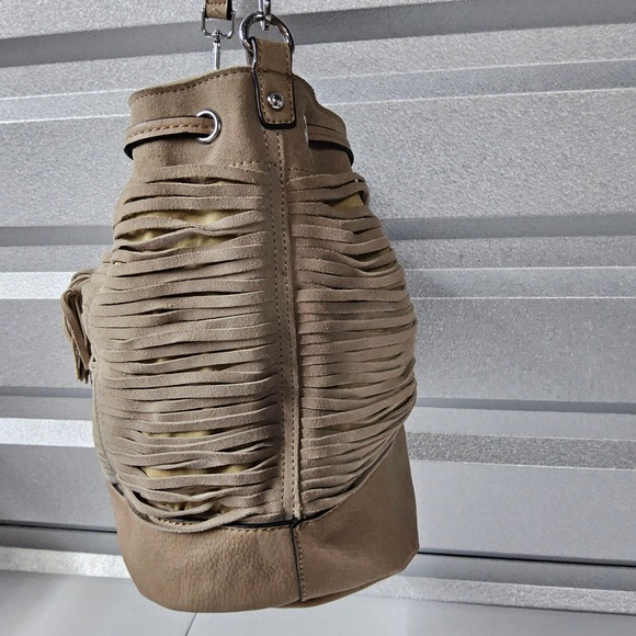 Fringe Bucket Bag Boho Crossbody Purse Tassel Shoulder Bag - Picture 2 of 14